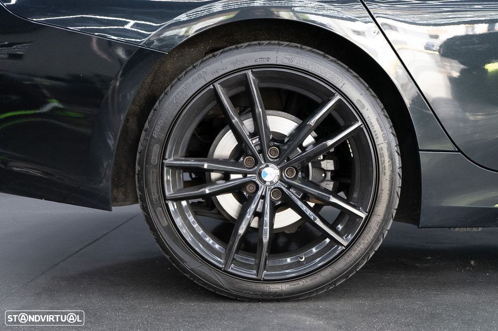 BMW 318 d Aut. Sport Line - 15