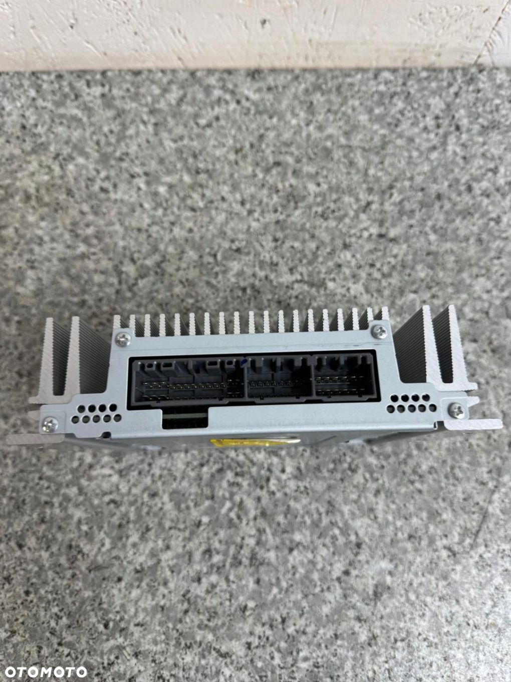 WZMACNIACZ MODUŁ RADIA NAWIGACJI HYUNDAI IX35 2010-2015 963702s301 - 6