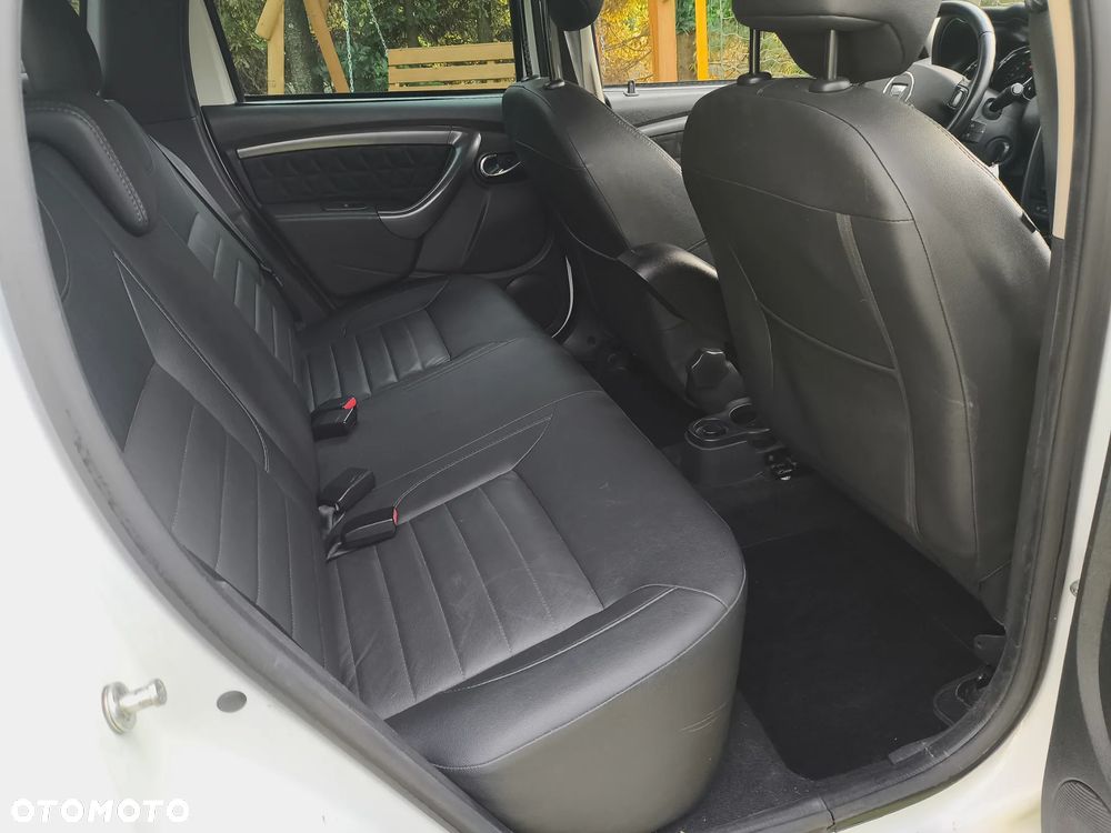 Dacia Duster 1.6 Laureate Euro5 - 21