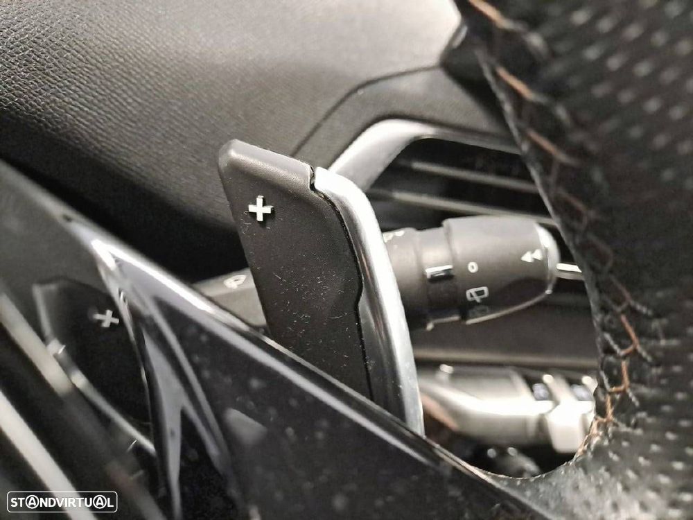 Peugeot 5008 1.2 PureTech GT EAT8 - 15