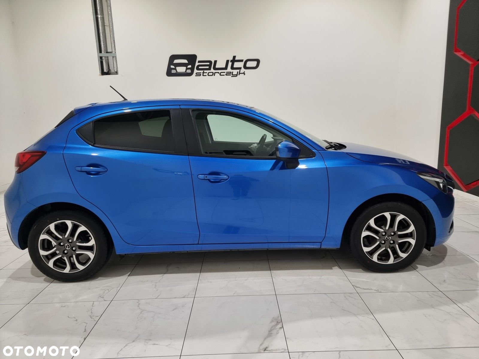Mazda 2 - 2