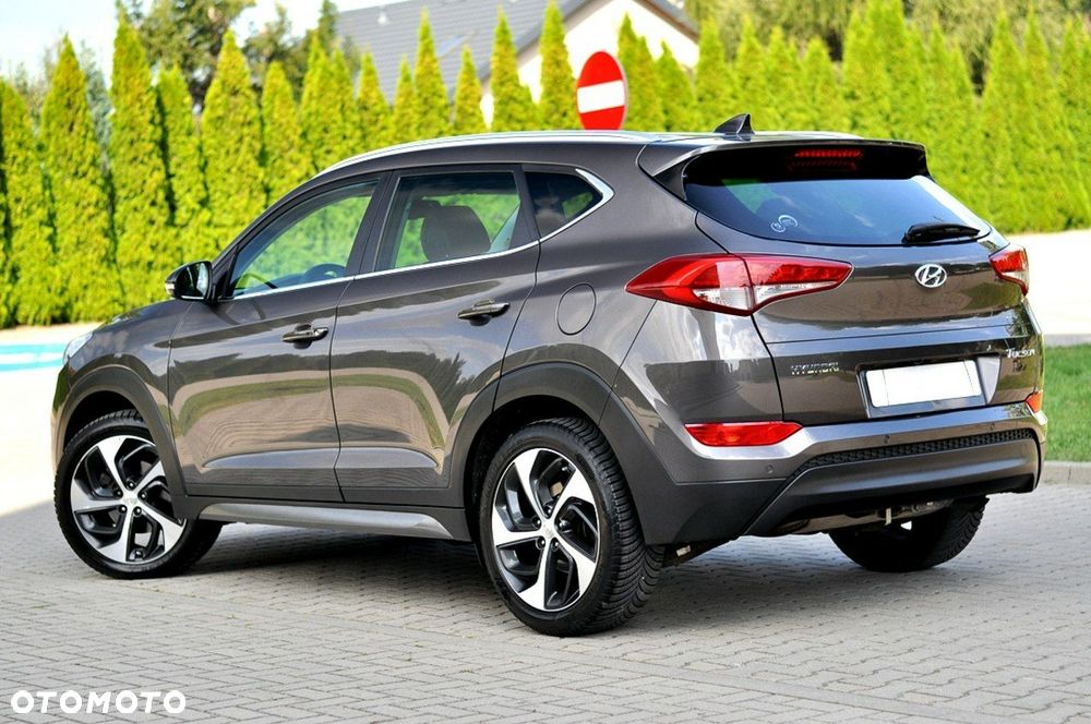 Hyundai Tucson blue 1.7 CRDi 2WD Advantage - 14
