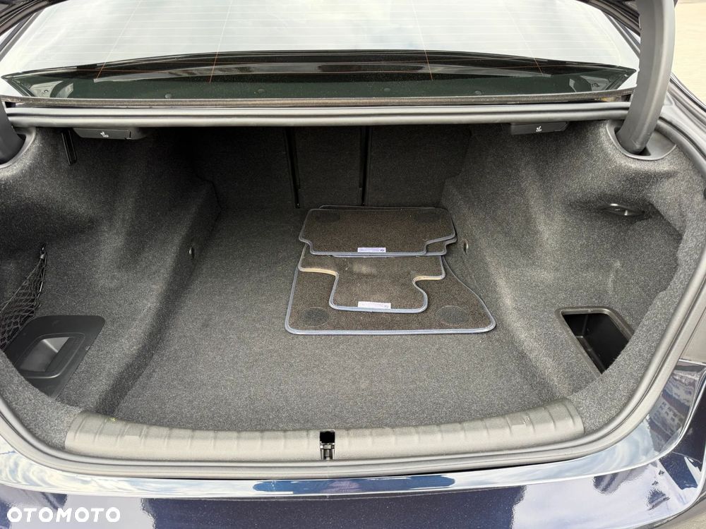 BMW Seria 5 520d xDrive M Sport sport - 18