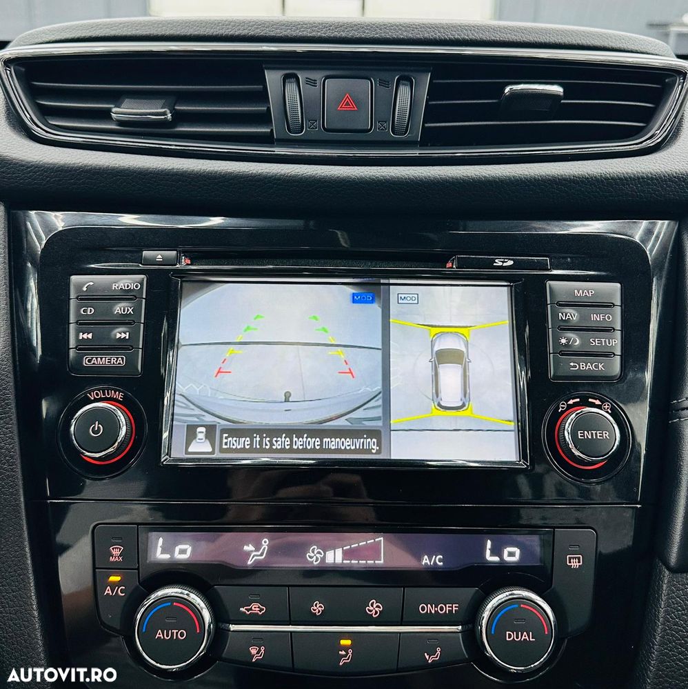 Nissan X-Trail 1.6 DIG-T N-Vision - 29