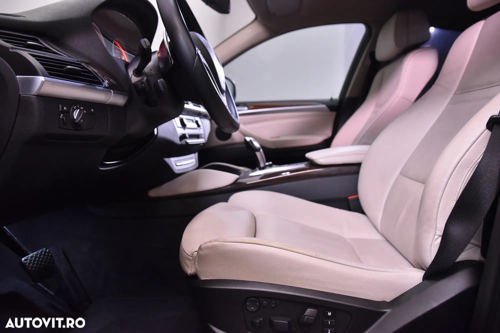 BMW X6 xDrive30d - 23