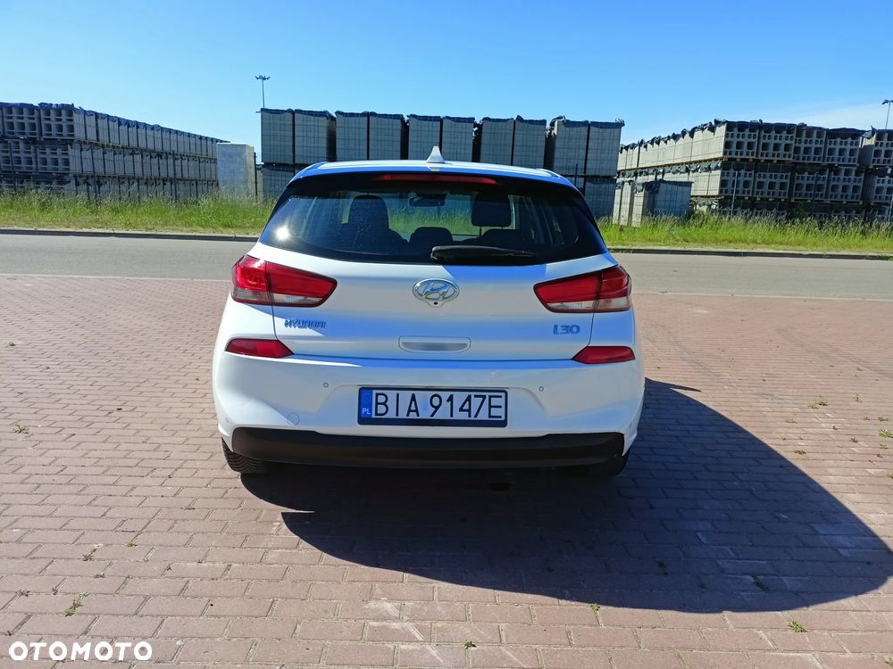 Hyundai i30 1.4 Trend - 5