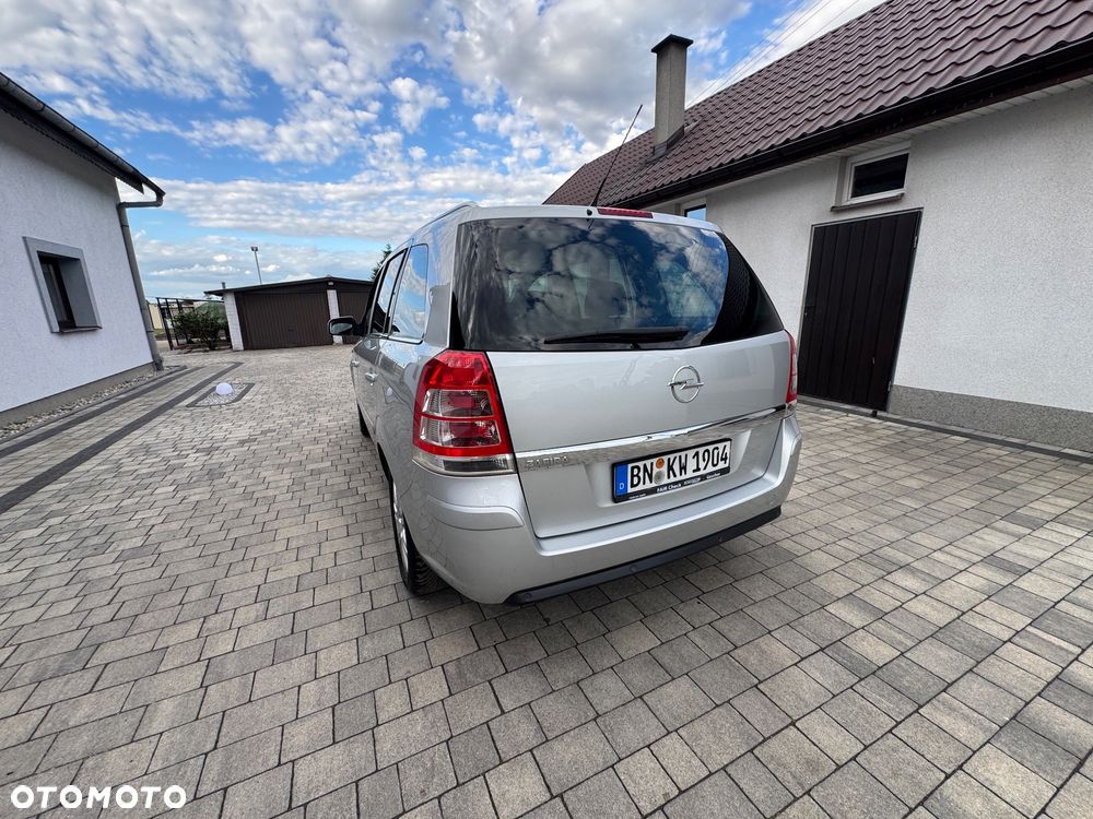 Opel Zafira 1.8 Innovation - 14