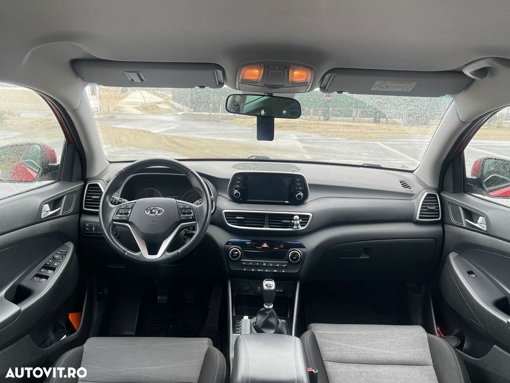 Hyundai Tucson 1.6 GDI 2WD 6MT Comfort - 14