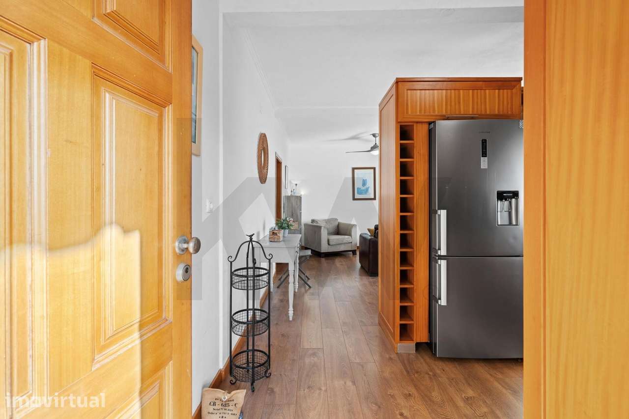 Moradia T3 Tradicional com Piscina, Jacuzzi e Vista Mar no Arco da Cal - Grande imagem: 3/60