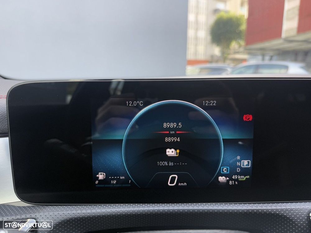 Mercedes-Benz CLA 250 e Shooting Brake AMG Line - 25