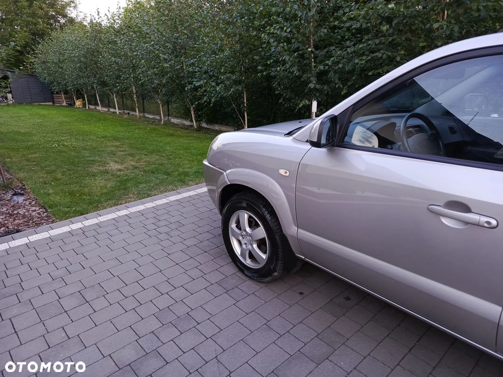 Hyundai Tucson 2.0 2WD Edition Plus - 7
