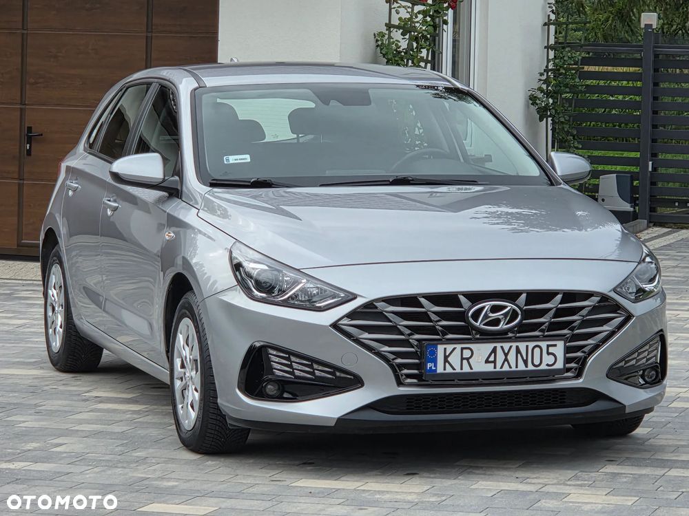 Hyundai i30 1.5 DPI Classic + - 3