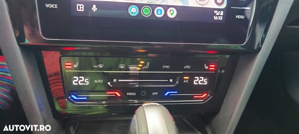 Volkswagen Passat 2.0 TDI DSG Highline - 10