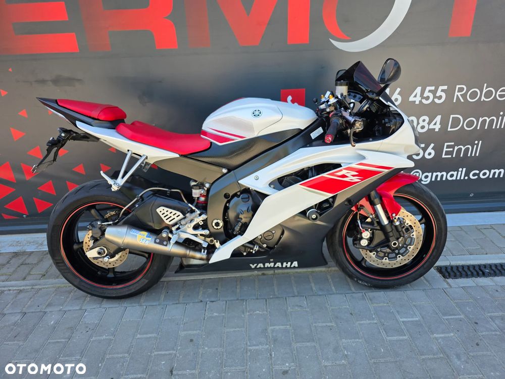 Yamaha R6 - 6
