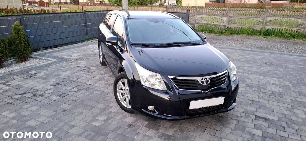 Toyota Avensis 2.0 Prestige NAVI - 1