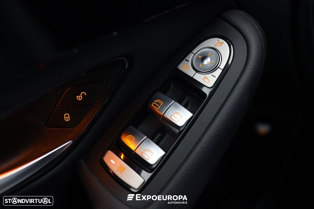 Mercedes-Benz GLC 300 de 4Matic - 26