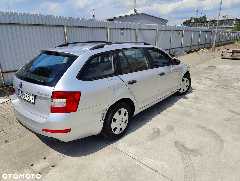Skoda Octavia 1.6 TDI Active - 6