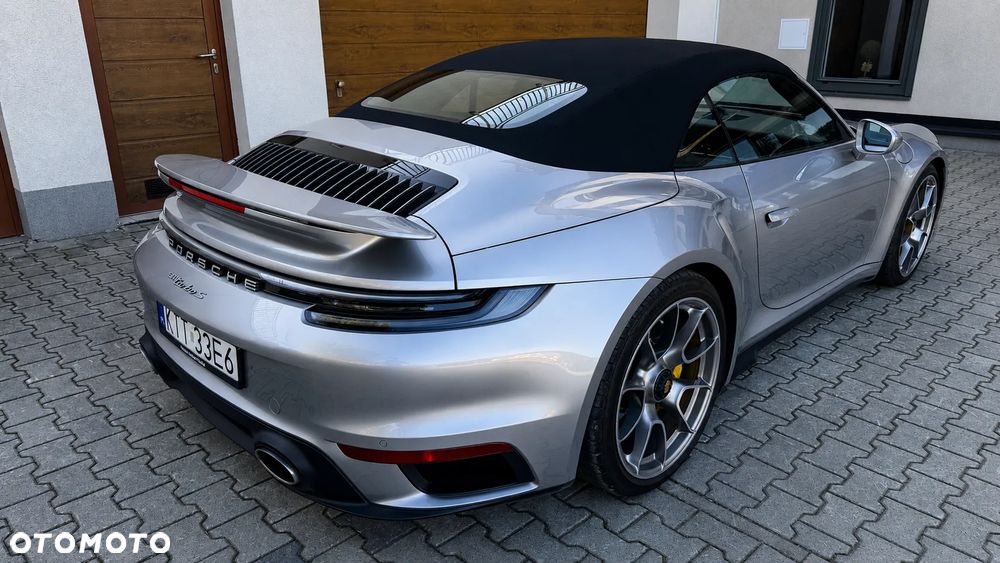 Porsche 911 Turbo S - 28