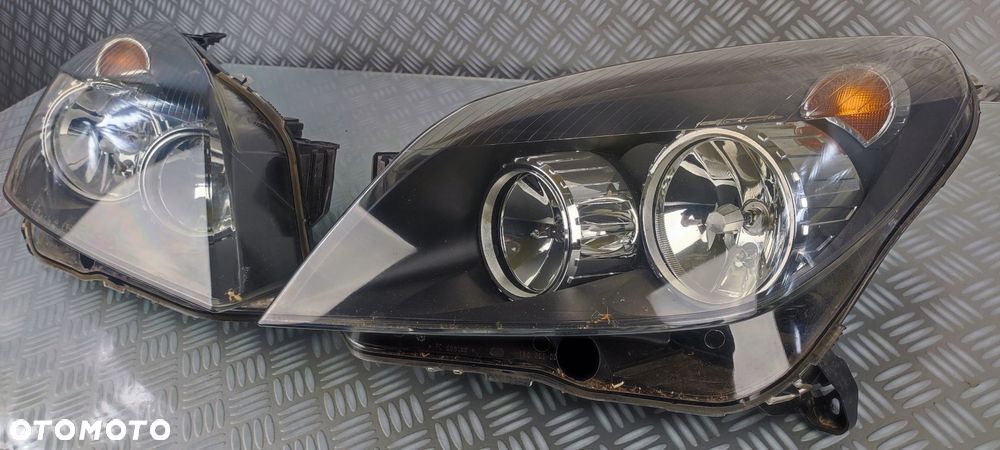 reflektor lampa prawy prawa lewa lewy przód przednia OPEL ASTRA H III 3 EU - 4