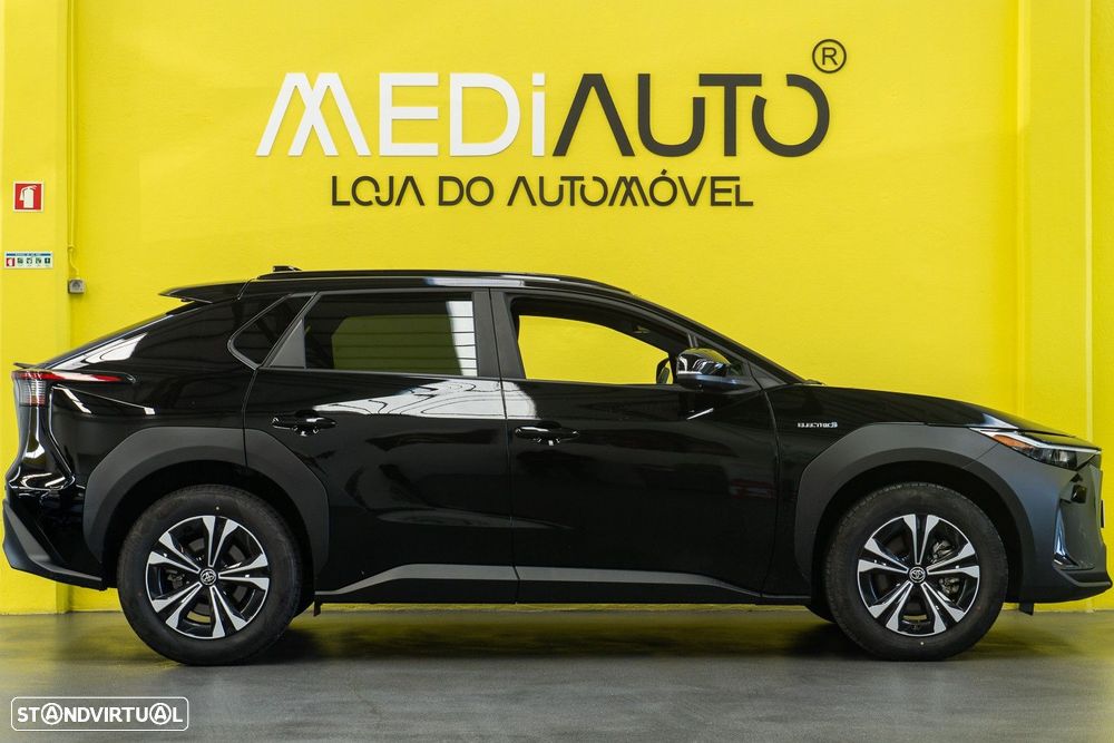 Toyota bZ4X 71,4 kWh Lounge - 5