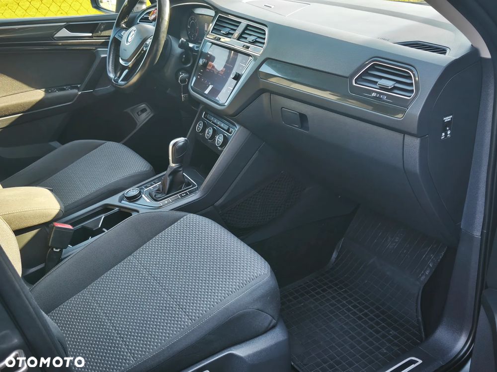 Volkswagen Tiguan Allspace 2.0 TDI SCR 4Motion DSG Highline - 23