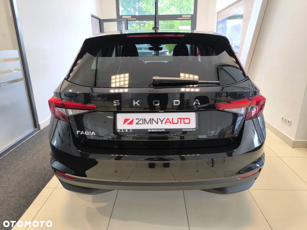 Skoda Fabia 1.0 TSI Drive - 4