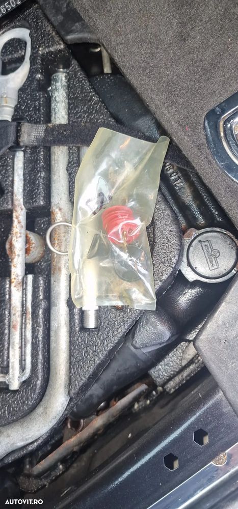 Volkswagen Touareg 3.0 V6 TDI DPF Automatik Individual - 38