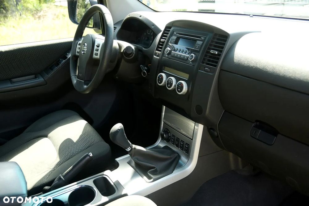 Nissan Navara 2.5 D Platinum Long - 19