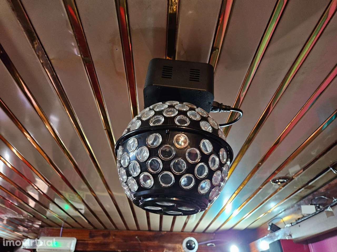 Bar em pleno funcionamento - Grande imagem: 3/8