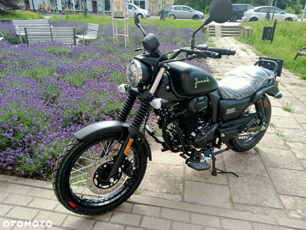 Junak M12 - 4