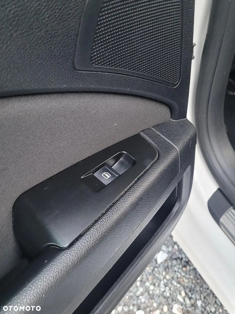 Skoda Superb 1.8 TSI Elegance DSG - 16