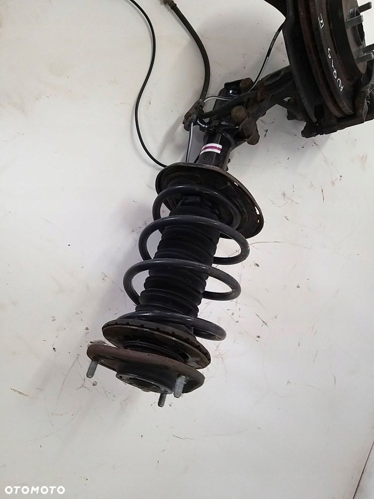 toyota auris ii 1.8 hybrid piasta zwrotnica mcpherson lewy przód 12-18r - 2