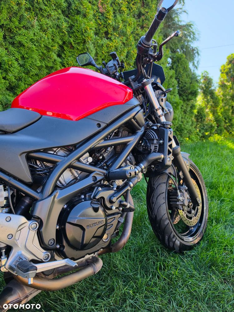 Suzuki SV - 4
