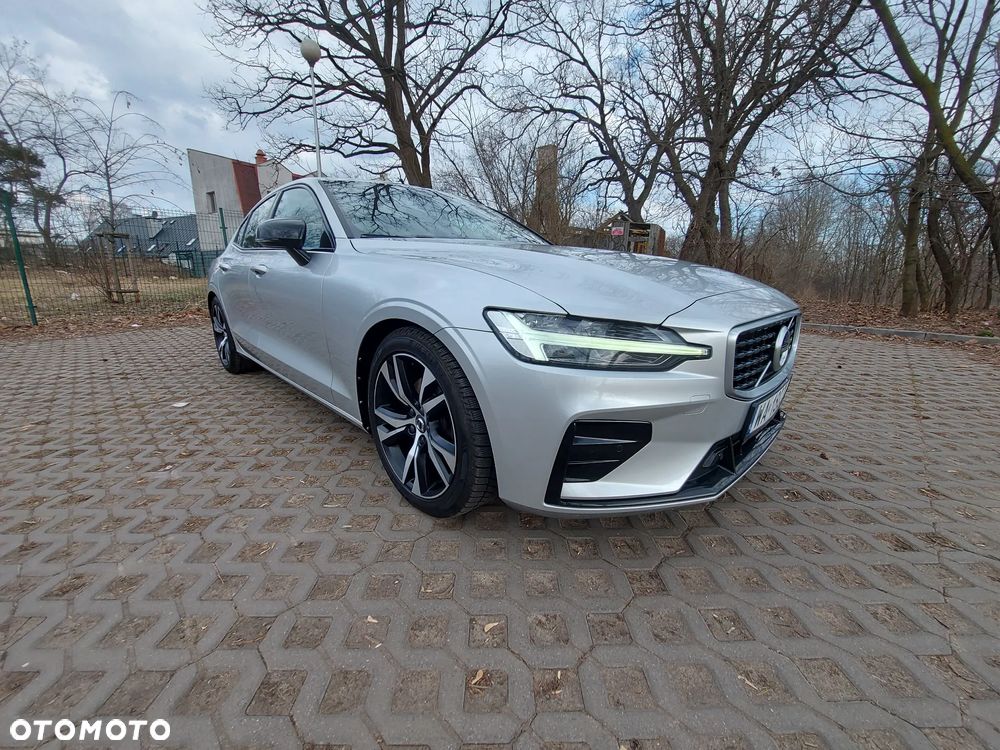 Volvo S60 T4 R-Design - 11