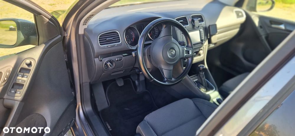 Volkswagen Golf 1.4 TSI Comfortline - 11
