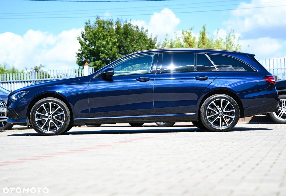 Mercedes-Benz Klasa E 220 d 9G-TRONIC Night Edition - 6