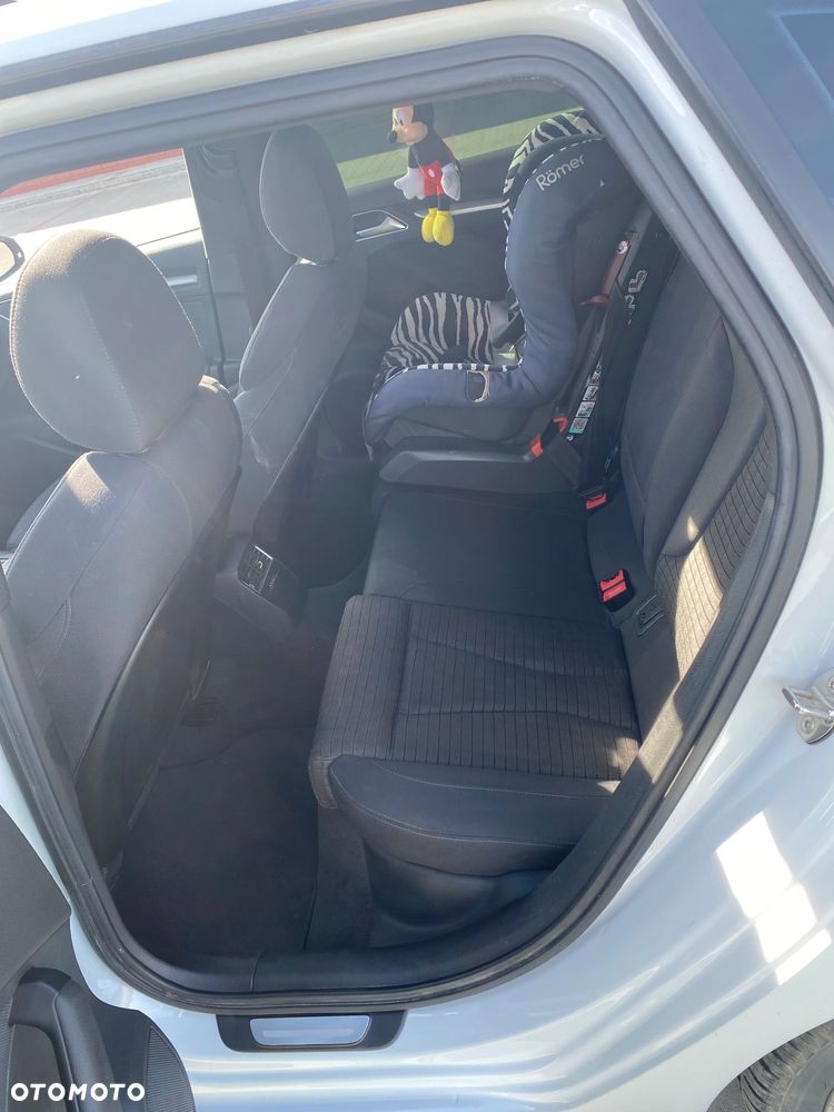 Audi A3 Sportback 2.0 TDI quattro Ambiente - 8