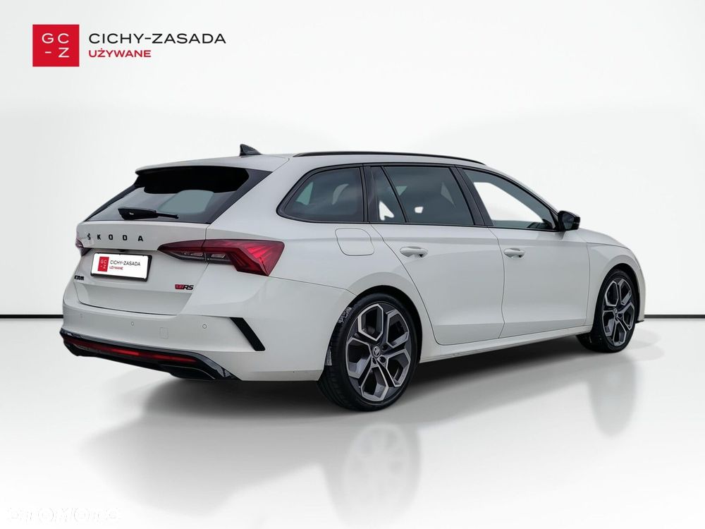 Skoda Octavia 2.0 TDI RS DSG - 5