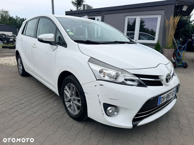Toyota Verso 1.6 D-4D 5-Sitzer Start/Stop Executive - 2