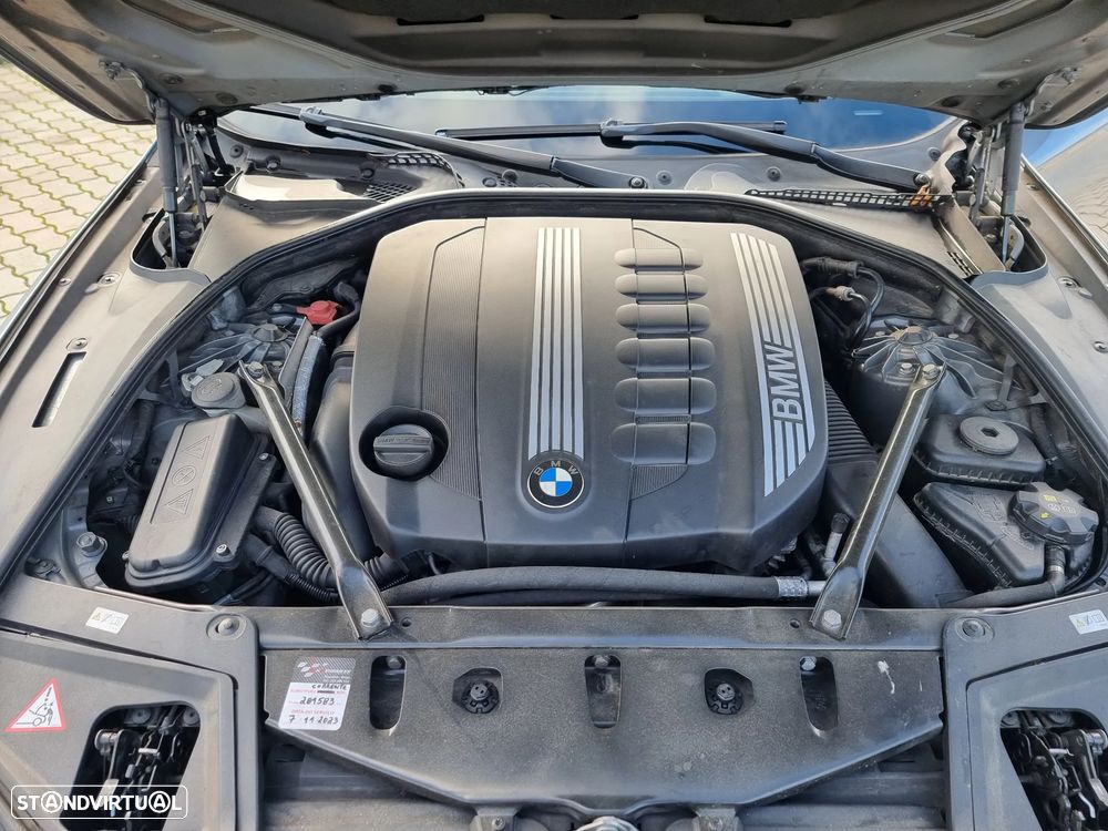 BMW 530 d Auto - 27