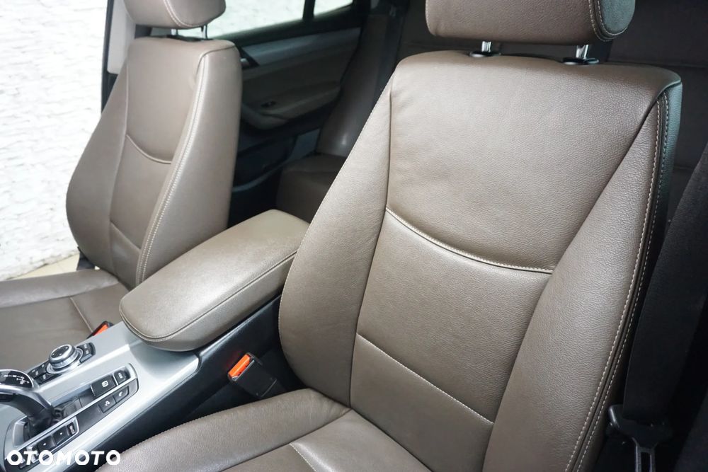 BMW X3 xDrive35d - 22