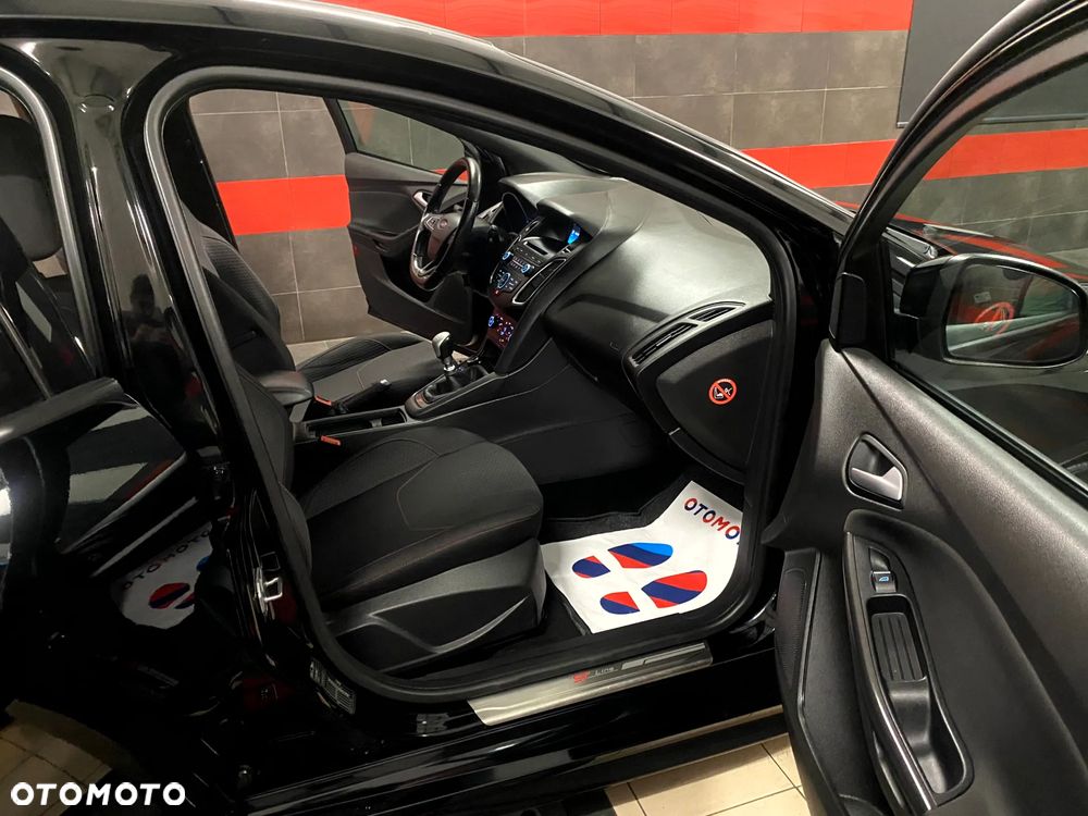 Ford Focus 2.0 TDCi ST-Line ASS - 22