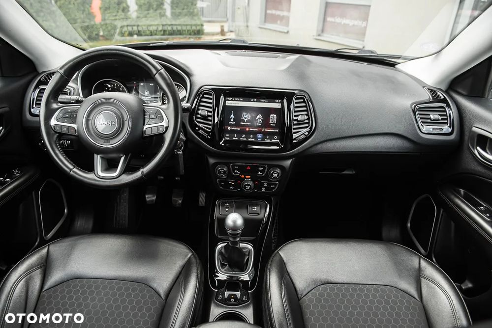 Jeep Compass 1.4 TMair Night Eagle FWD S&S - 29