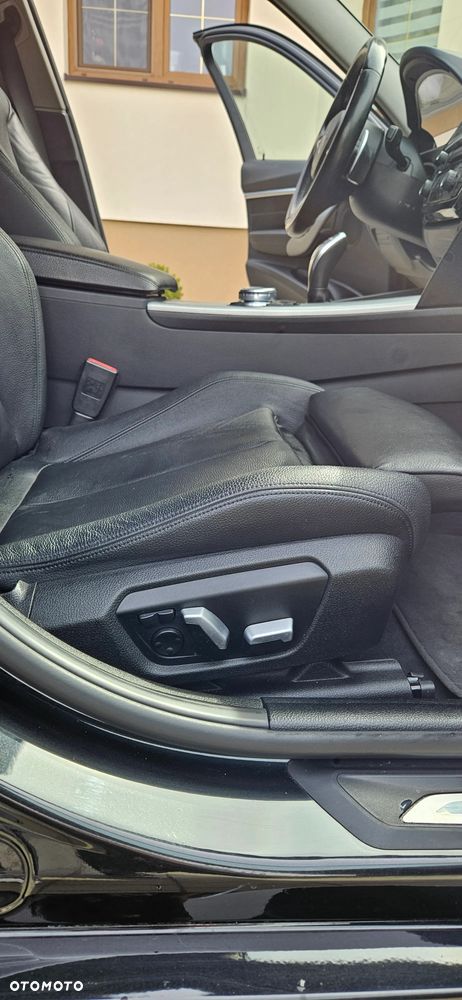 BMW Seria 3 320i - 13