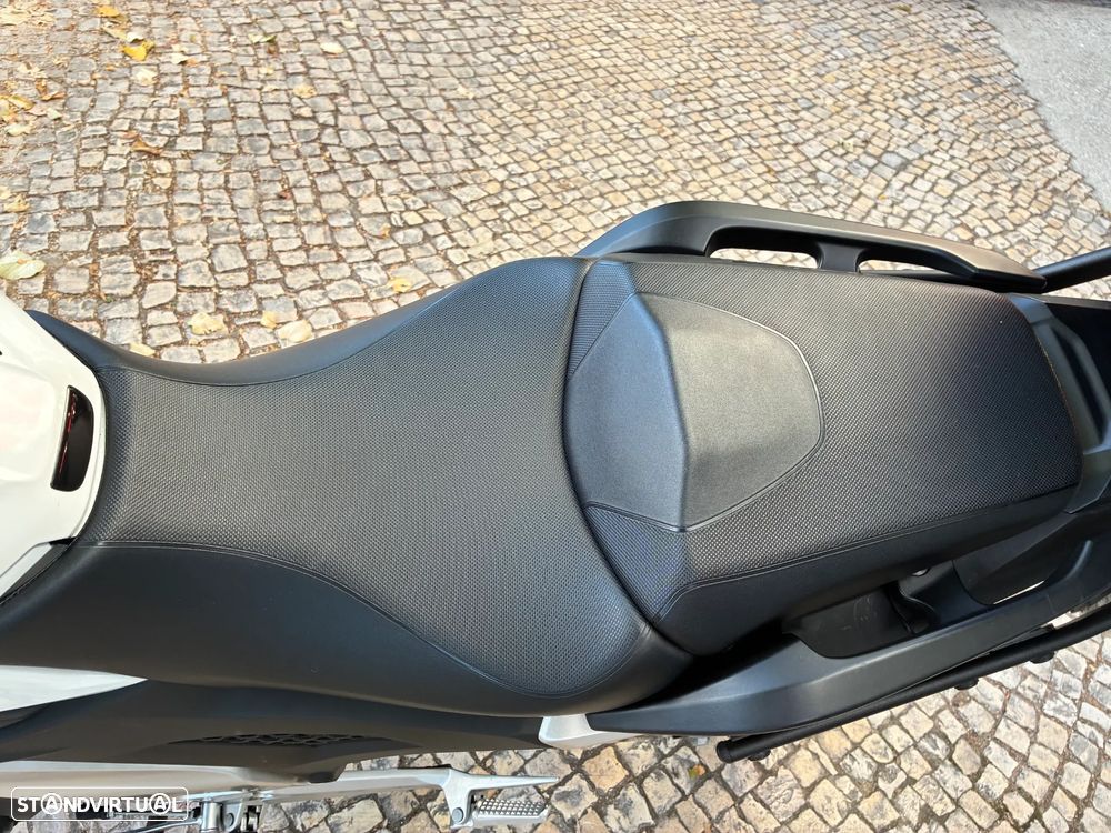 Honda NC750X - 12