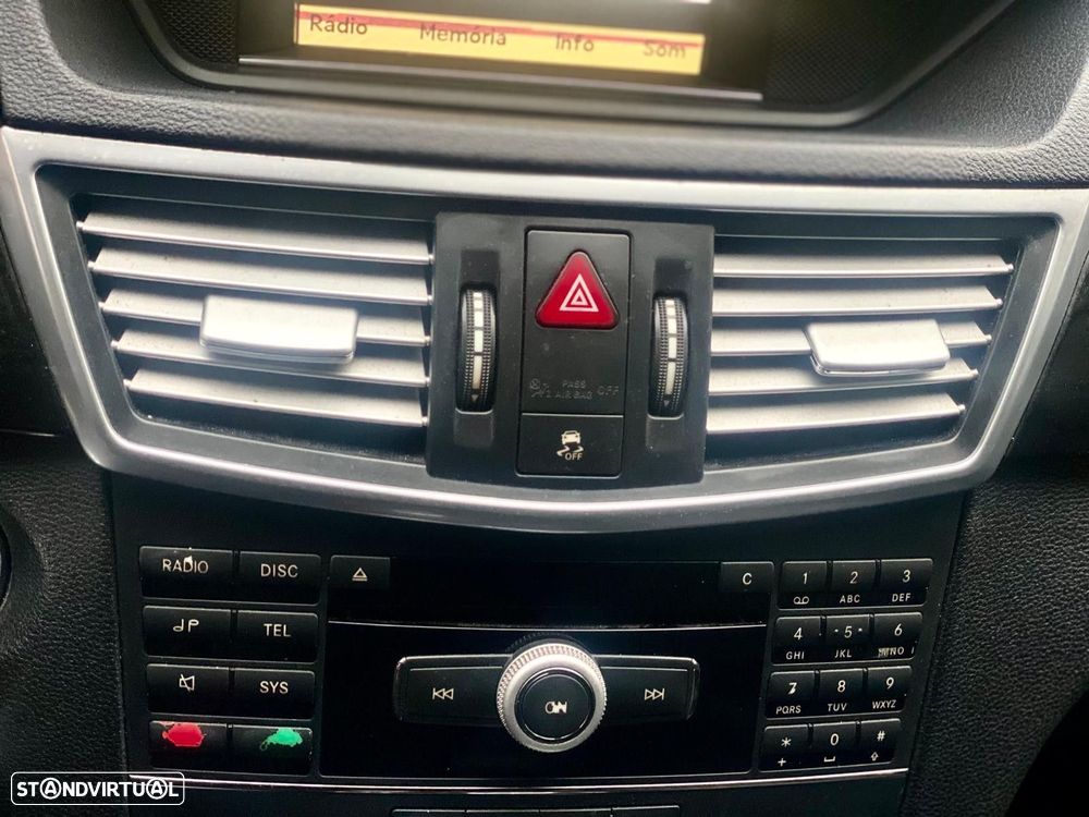 Mercedes-Benz E 220 CDi Avantgarde BE Auto. - 20