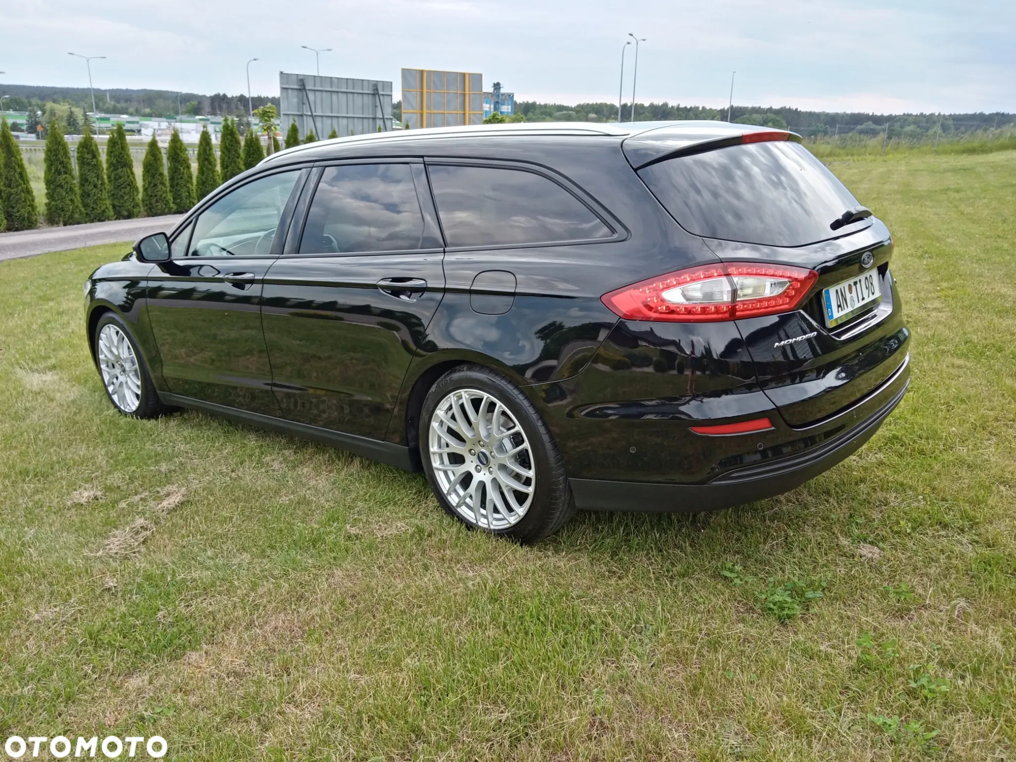Ford Mondeo - 10
