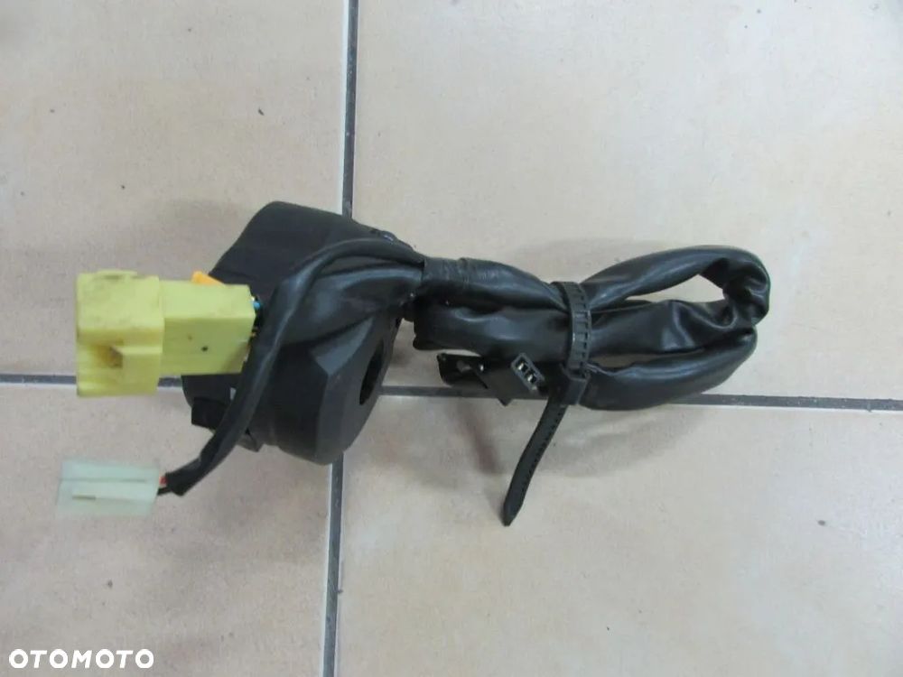 Suzuki DL 650 V-Strom 04-11 LIFT przełączniki kierownicy lewe - 2