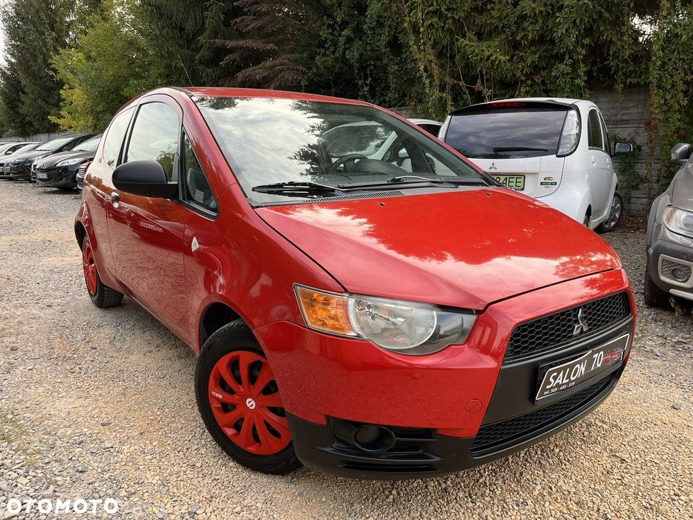 Mitsubishi Colt - 3