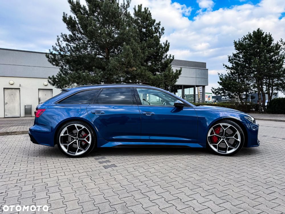 Audi RS6 Avant - 2